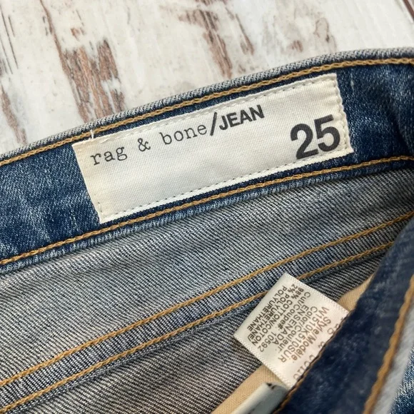Rag & Bone Distressed Cropped Jeans Raw Hem Size 25 NWT - Picture 3 of 16